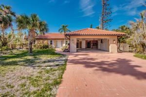 1754 WINDWARD