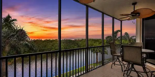 3329 SUNSET KEY CIRCLE