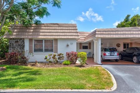 2328 WATERBLUFF