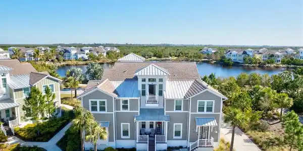 295 COMPASS POINT