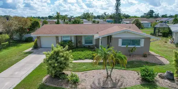 426 CANTERBURY ROAD