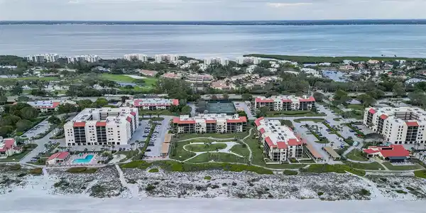 1975 GULF OF MEXICO DRIVE