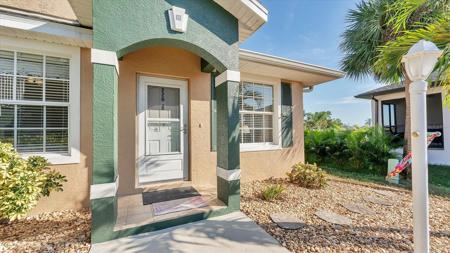 220 BOUNDARY BOULEVARD W