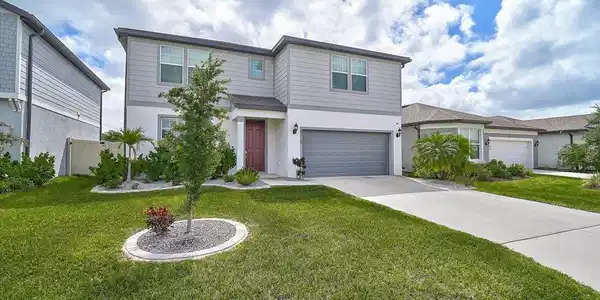 3110 61ST DRIVE E