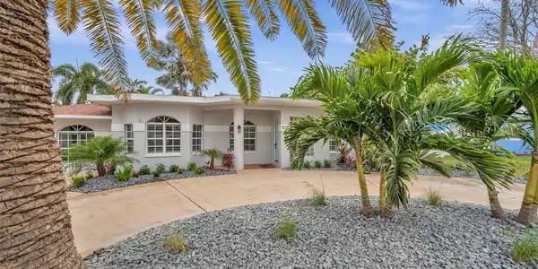 725 PRUITT DRIVE