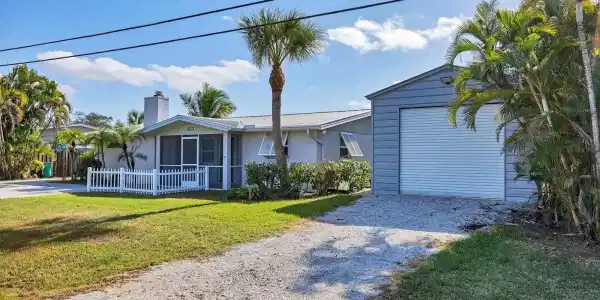 1073 ALSTON LANE