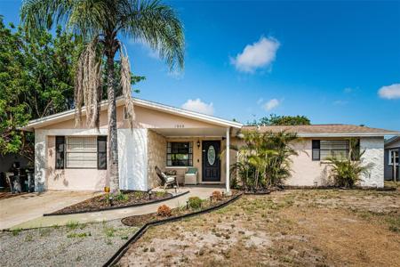 1608 STONE CREEK