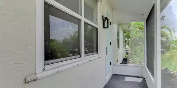 Image 4 Image 4
