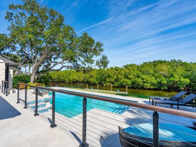 5322 SIESTA COVE DRIVE