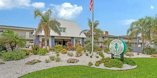 3453 GULF OF MEXICO DRIVE