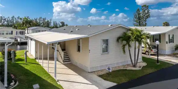 4300 RIVERSIDE DRIVE
