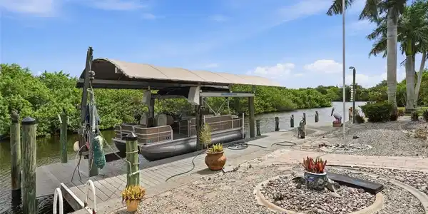 Image 4 Image 4