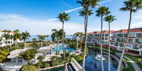 360 GULF OF MEXICO DRIVE