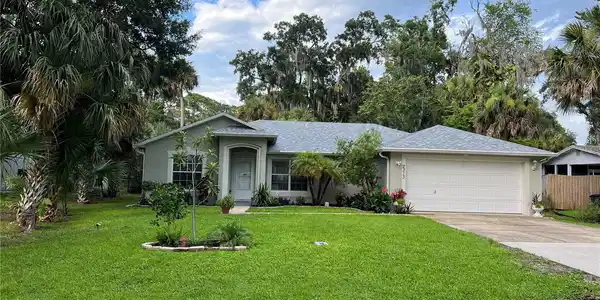 2313 KUMQUAT DRIVE