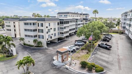 147 BLUFF VIEW DRIVE