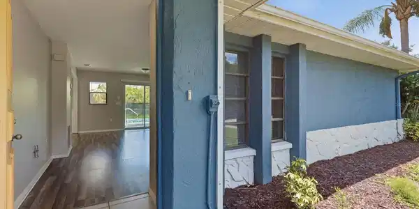 Image 4 Image 4
