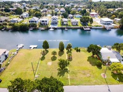 3214 AZALEA DRIVE