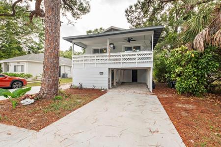 1736 JOHN RIVERS STREET
