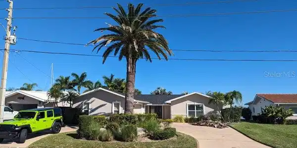 3637 FLORAMAR TERRACE