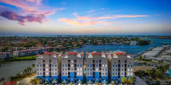 507 TAMIAMI TRAIL N