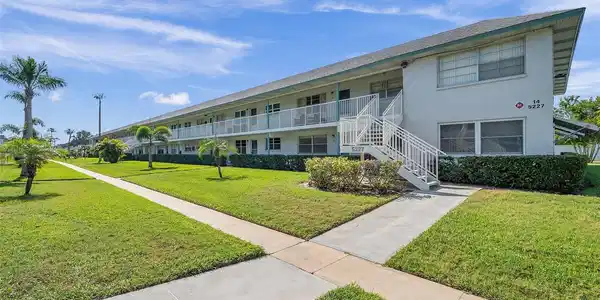 5227 81ST N