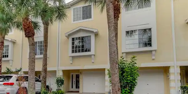 163 BRENT CIRCLE