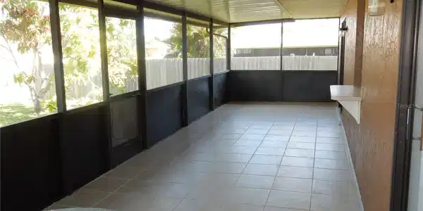 Image 4 Image 4