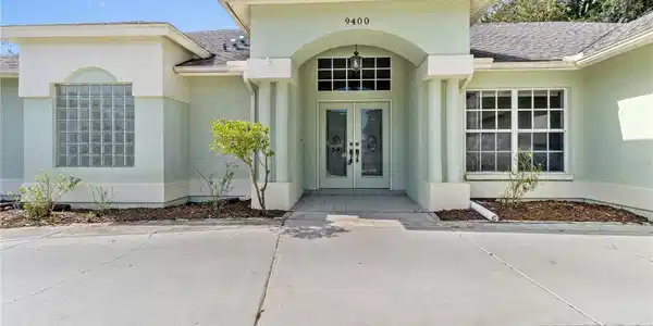9400 MERRIWEATHER DRIVE