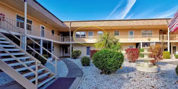 537 MANATEE COURT