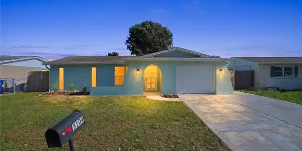 3104 SALISBURY DRIVE