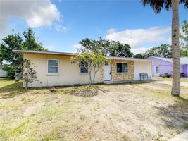 2203 18TH E