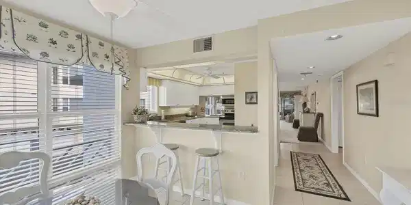 Image 4 Image 4