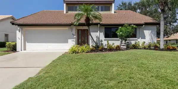 154 INLETS BOULEVARD