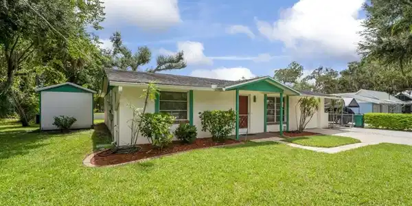 1325 7TH W