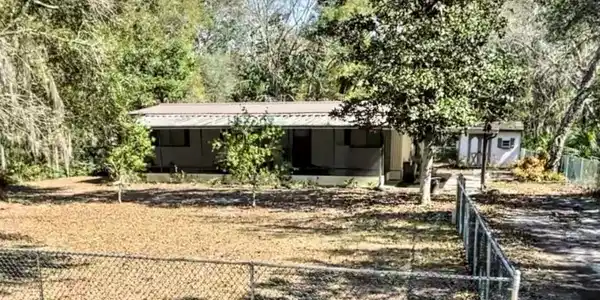 11 WILDWOOD DRIVE