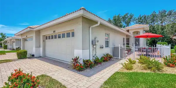 1051 TOPELIS DRIVE
