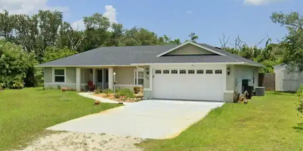 11 SWEETBAY DRIVE