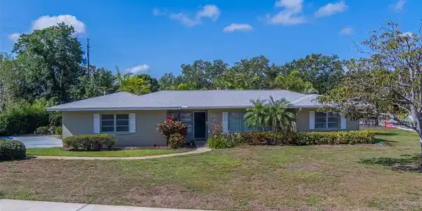 501 POINSETTIA ROAD