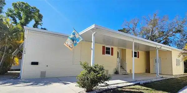 140 SOUTHWINDS DRIVE