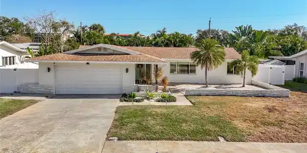 9585 PORTSIDE DRIVE