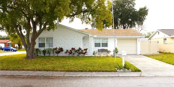 6314 SEABREEZE DRIVE