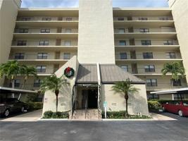 3200 COVE CAY