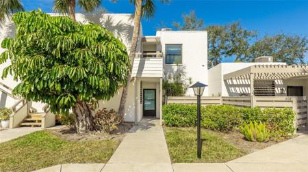 307 TIMBERLAKE DRIVE