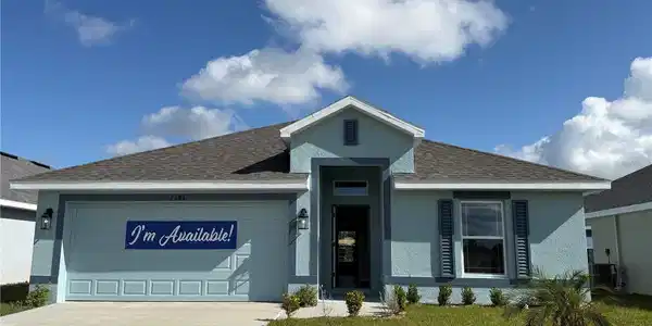 2684 AVERLAND LOOP