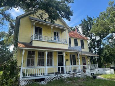 1004 26TH STREET W