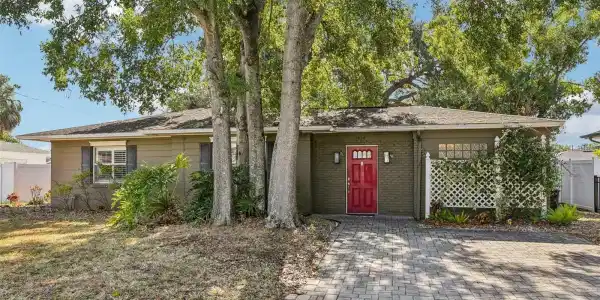 3914 W SAN MIGUEL STREET