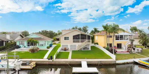 6209 SPOONBILL DRIVE