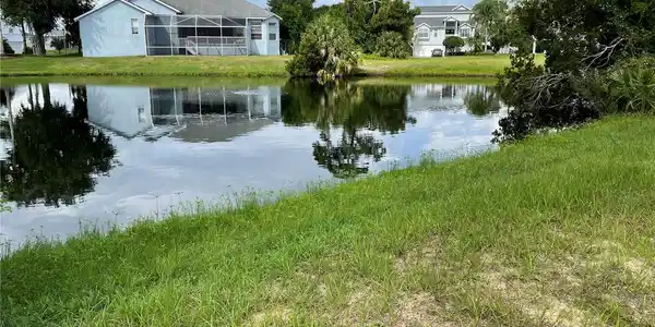 2042 N POINTE ALEXIS DRIVE