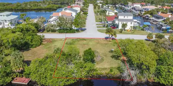 5822 SEABREEZE