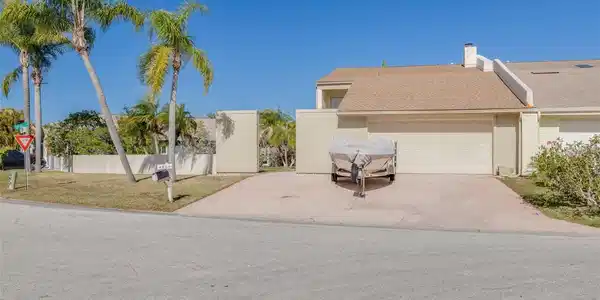 4501 GARNET DRIVE
